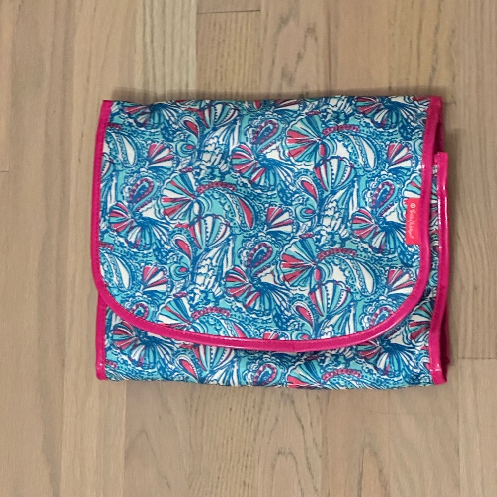 Lilly Pulitzer for Target Pink and Blue Patterned Hanging Organizer - Picture 3 of 8